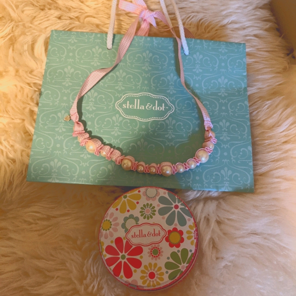 Stella and Dot Pearl and gingham necklace